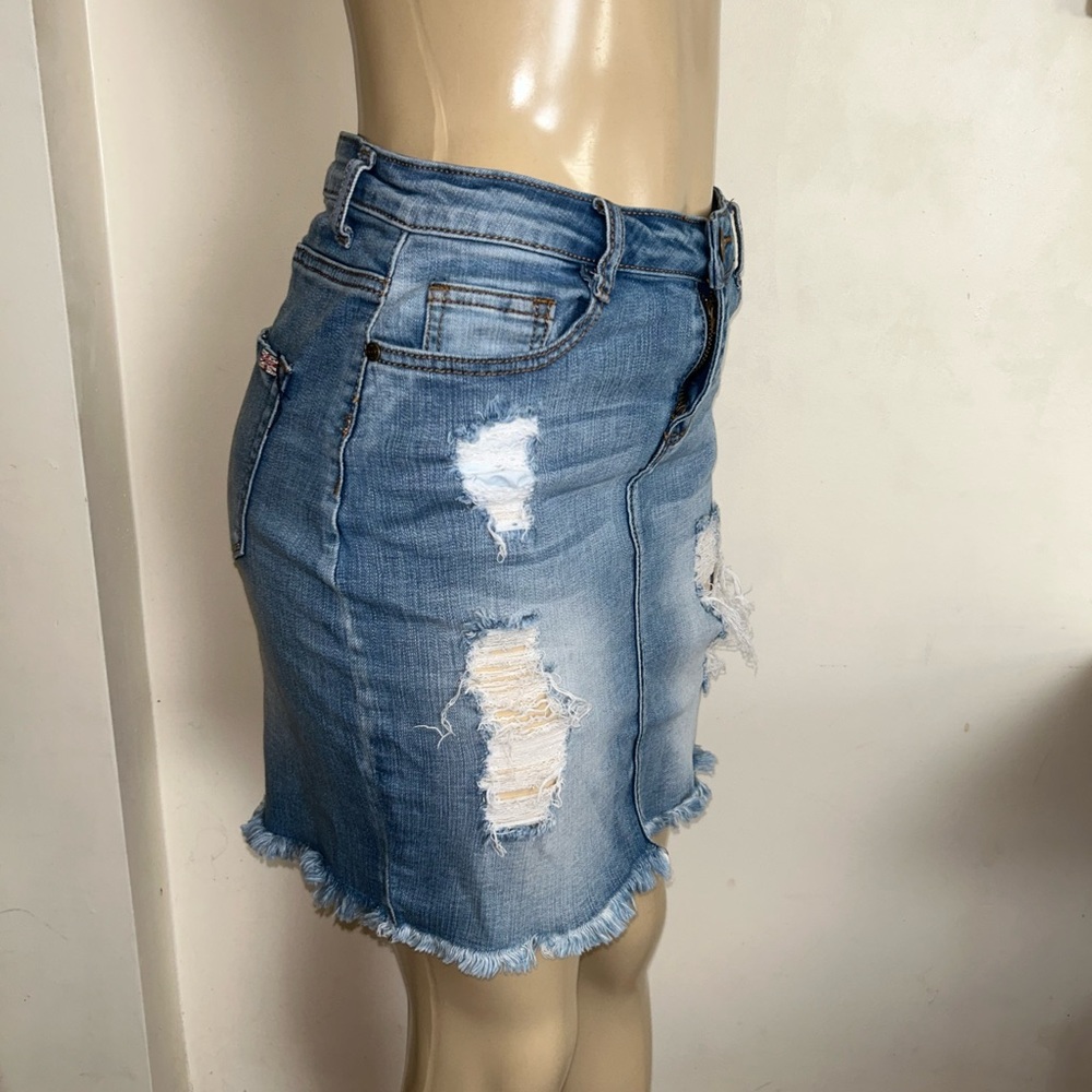 Machine Destroyed Skirt Women’s size  30